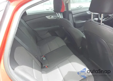 2022 Kia Forte Lxs из США, поврежденный, VIN 3KPF24AD9NE467123